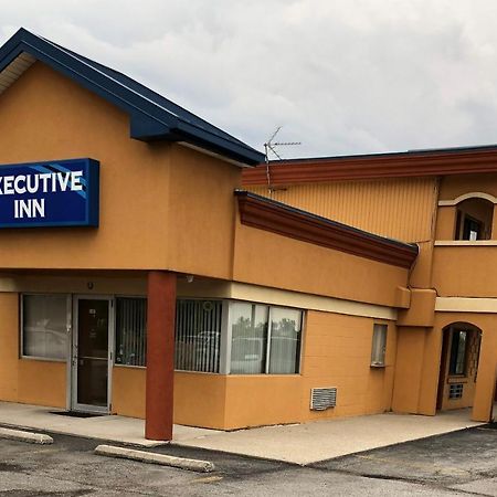 Executive Inn Fort Wayne Exterior photo