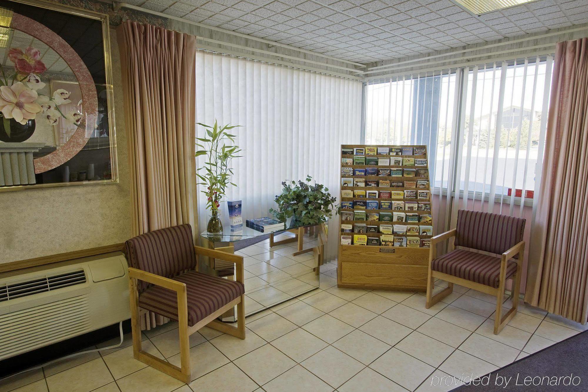 Executive Inn Fort Wayne Interior photo
